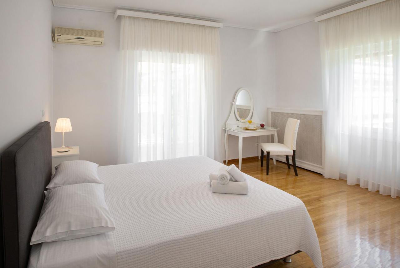 Upscale Luxury Athens Renovated Dream Home In One Of The Most Favorable Locations By National Gardens, Zoo & Hellenic Parliament In Syntagma And Stylish Exquisite Kolonaki Neighborhood Eksteriør billede